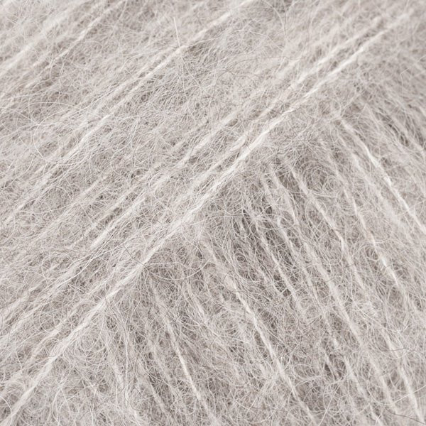 BRUSHED ALPACA SILK UNI COLOUR 02 light grey | Knitting yarn shop / dzijas veikals