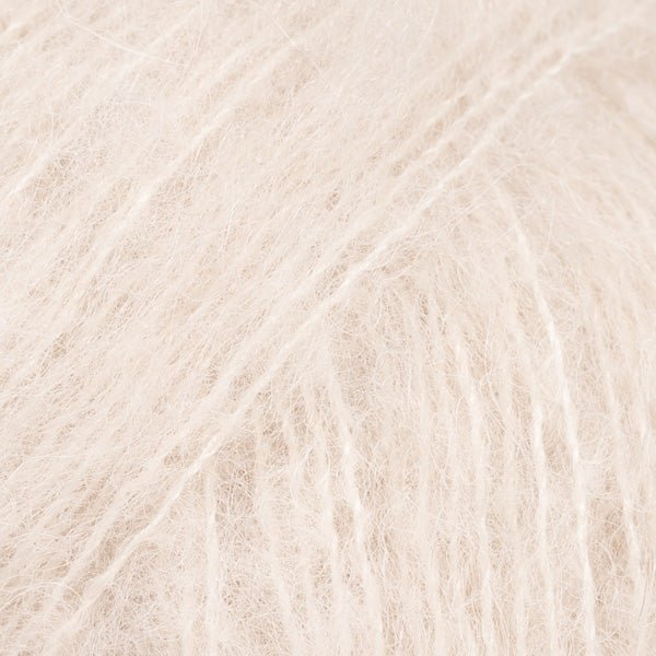 BRUSHED ALPACA SILK UNI COLOUR 40 marzipan | Knitting yarn shop / dzijas veikals