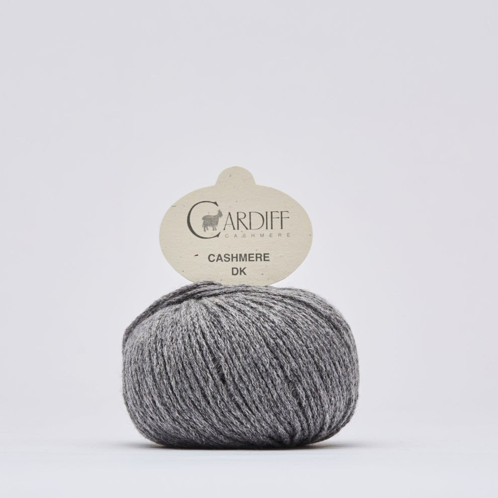 Cardiff Cashmere DK 8/28 - Lightweight DK Cashmere Yarn 519 Fumo | Knitting yarn shop / dzijas veikals
