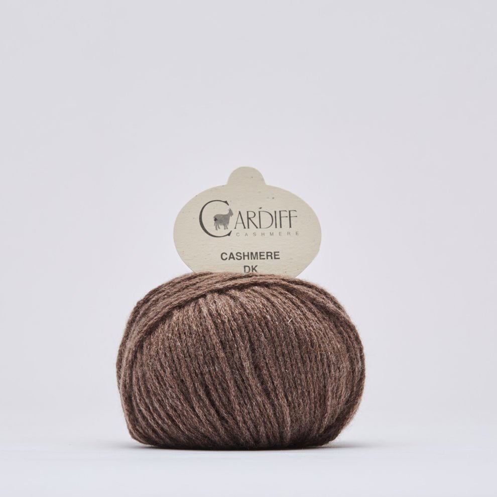 Cardiff Cashmere DK 8/28 - Lightweight DK Cashmere Yarn 622 Corteccia | Knitting yarn shop / dzijas veikals