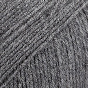 DROPS Fabel FABEL UNI COLOUR 200 grey | Knitting yarn shop / dzijas veikals