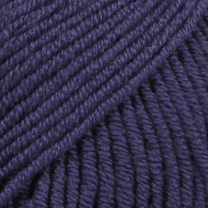 DROPS MerinoExtrafine MERINO EXTRA FINE UNI COLOUR 27 navy blue | Knitting yarn shop / dzijas veikals